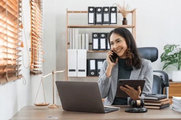 What Is a Mobile Notary — and Why You Might Need One