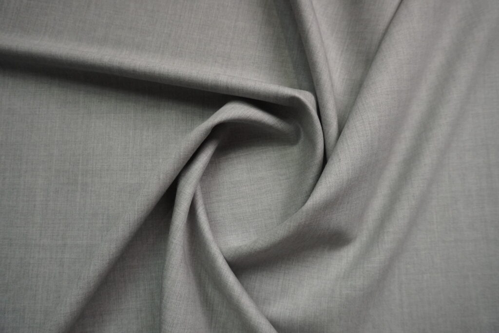 Premium Fashion Fabrics Online for Suits, Shirts & Blazers | Fashion Fabric 21 Light Grey Suiting Fabric Cavalero Super 110 Wool